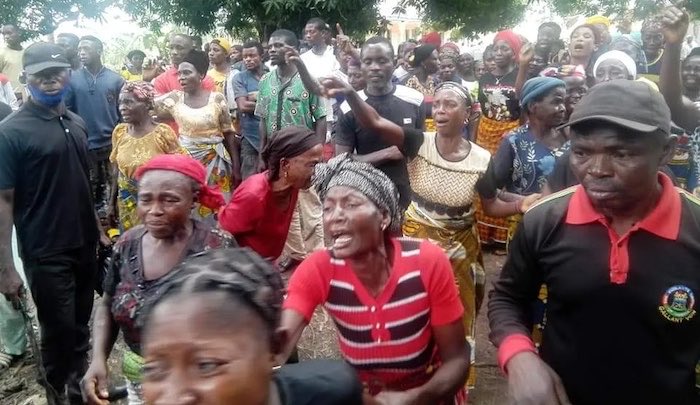 Mga Armadong Lalaki Pumatay ng Mahigit 100 Katao sa Benue State, Nigeria!